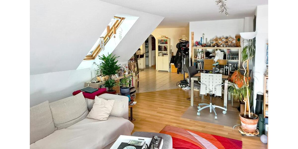 Etagenwohnung Denkendorf - 3 Zimmer, 79 m&sup2;, 1.050&euro; | Angebot:25752024