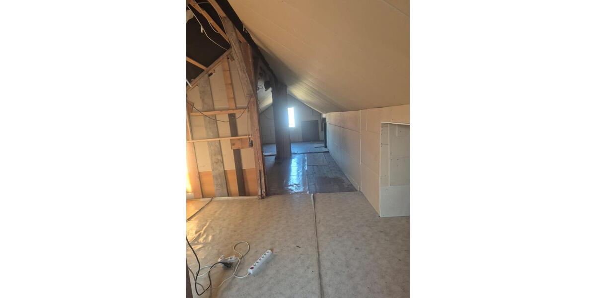 Einfamilienhaus Rangendingen - 7 Zimmer, 180 m&sup2;, 400.000&euro; | Angebot:25865451