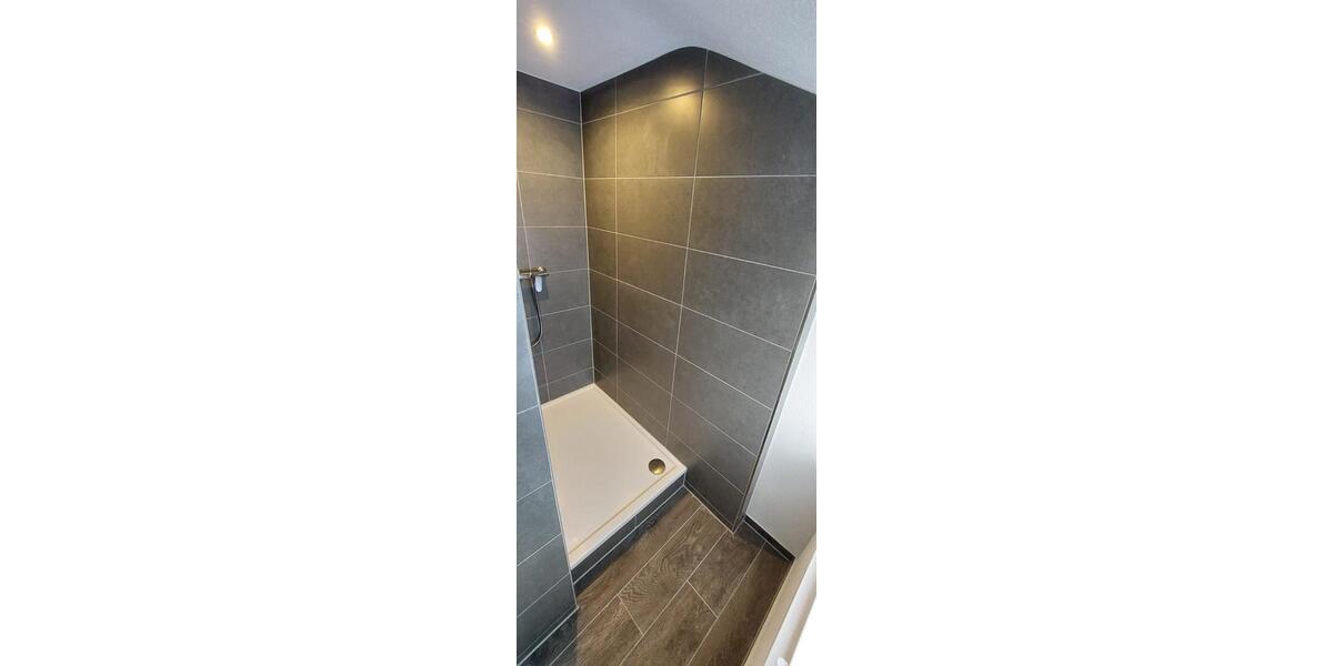 Dachgeschoßwohnung Weil der Stadt - 3 Zimmer, 60 m&sup2;, 650&euro; | Angebot:25865132