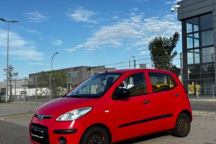 Hyundai i10 137.000 km 2.399 &euro; Mössingen 72116
