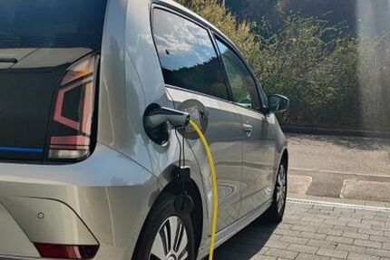 VW e-up! 47.800 km 11.490 &euro; Aidlingen 71134