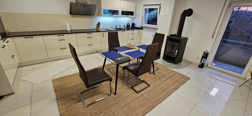 Etagenwohnung Waldenbuch - 3 Zimmer, 78 m&sup2;, 1.550&euro; | Angebot:24841709