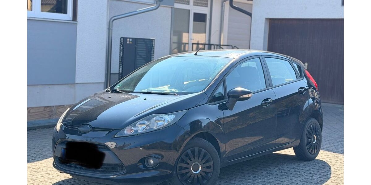 Ford Fiesta 197.000 km 2.400 &euro; Mötzingen 71159