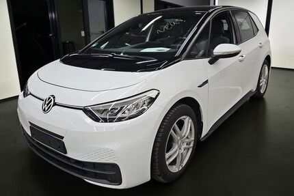 VW ID.3 29.600 km 22.999 &euro; Reutlingen / Mittelstadt 72766