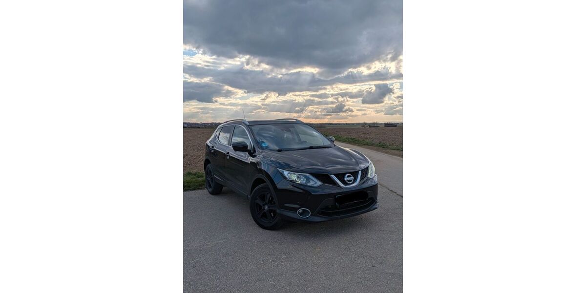 Nissan Qashqai 158.000 km 11.850 &euro; Altenriet 72657