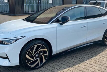 VW ID.7 13.340 km 39.289 &euro; Renningen 71272