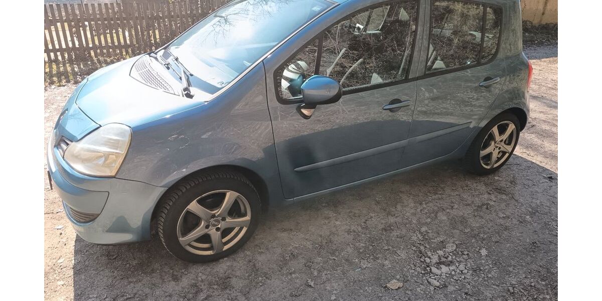 Renault Modus 170.000 km 1.990 &euro; Horb 72160