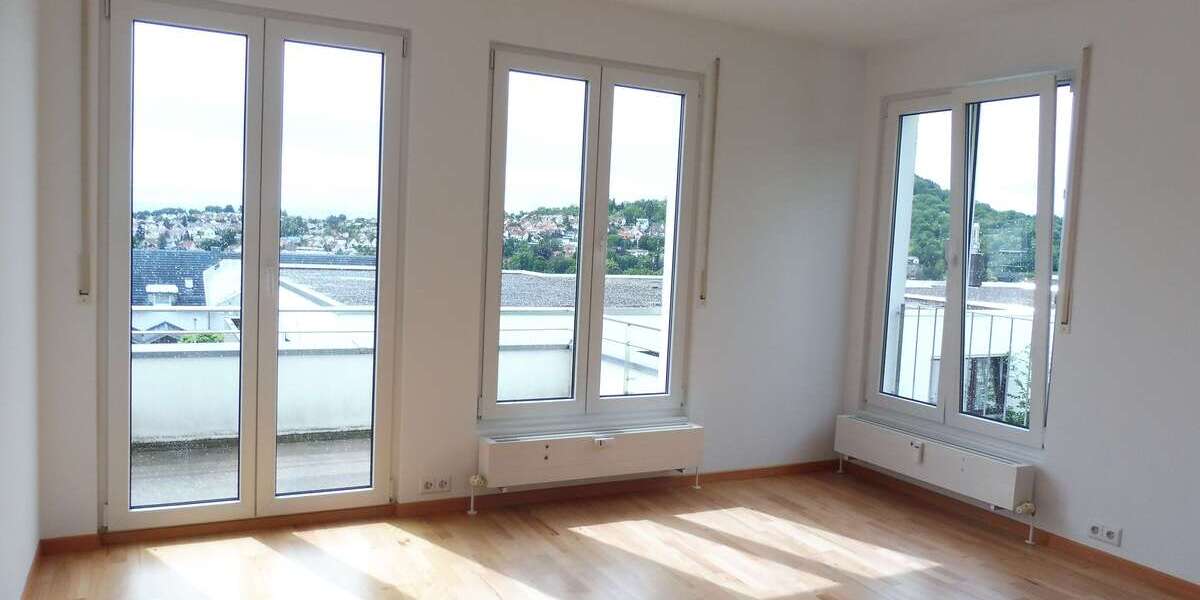 Etagenwohnung Eningen u. A. - 2 Zimmer, 43 m&sup2;, 670&euro; | Angebot:27192528