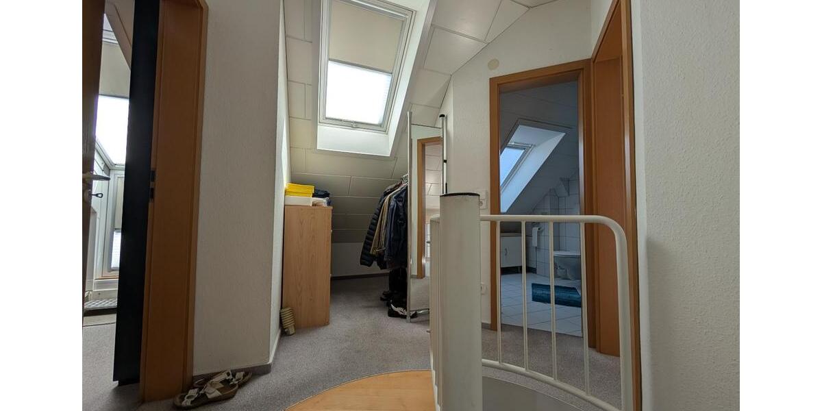 Etagenwohnung Stuttgart Hedelfingen - 3.5 Zimmer, 83 m&sup2;, 379.000&euro; | Angebot:26613754