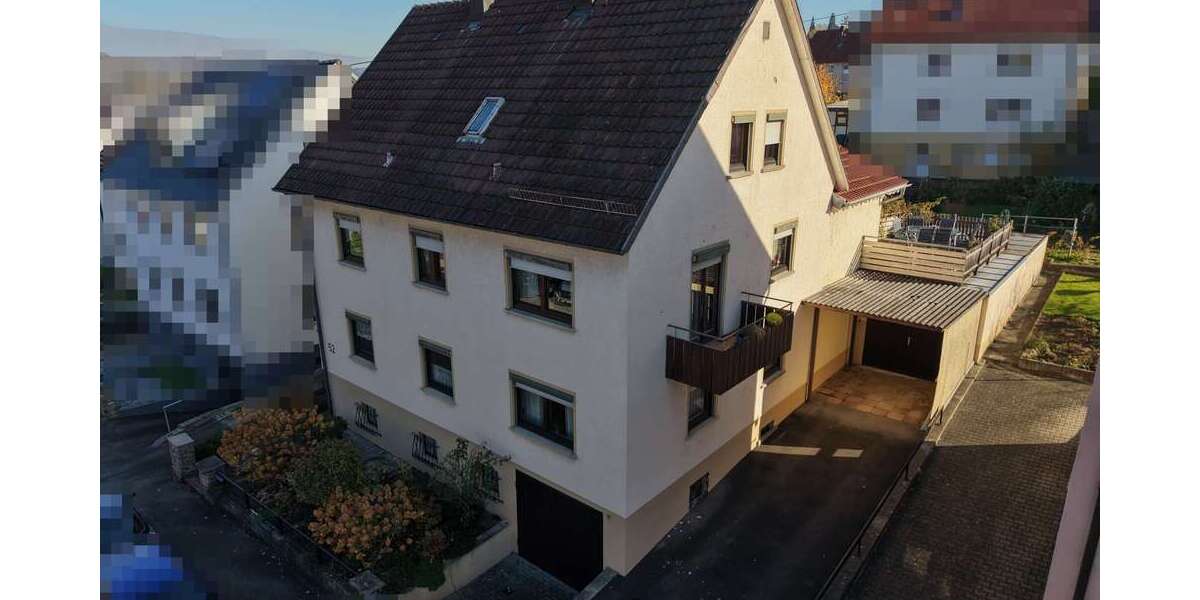 Einfamilienhaus Pfullingen - 12 Zimmer, 216 m&sup2;, 639.000&euro; | Angebot:23542994