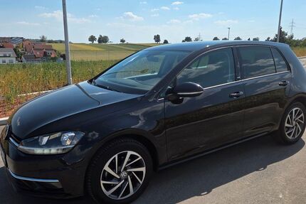 VW Golf 84.160 km 12.400 &euro; Nufringen 71154
