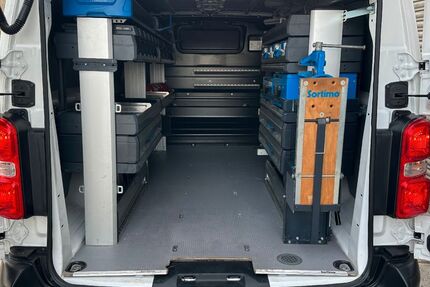 Opel Vivaro 92.772 km 15.700 &euro; Sindelfingen 71065