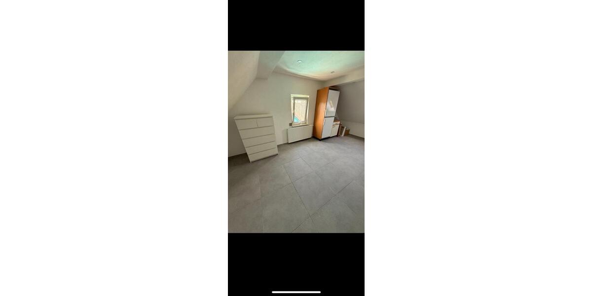 Dachgeschoßwohnung Wendlingen am Neckar - 2 Zimmer, 50 m&sup2;, 800&euro; | Angebot:25554082