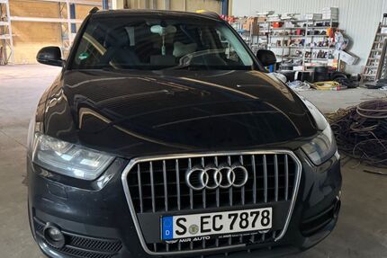 Audi Q3 235.580 km 9.499 &euro; Stuttgart 70372