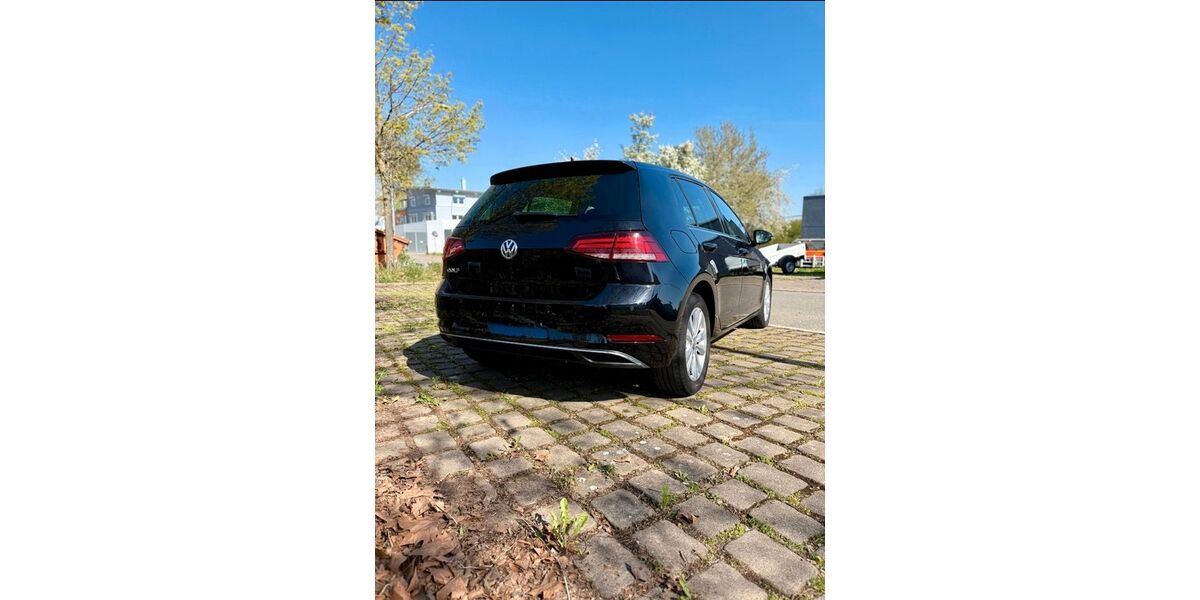VW Golf 179.000 km 9.800 &euro; Filderstadt 70794