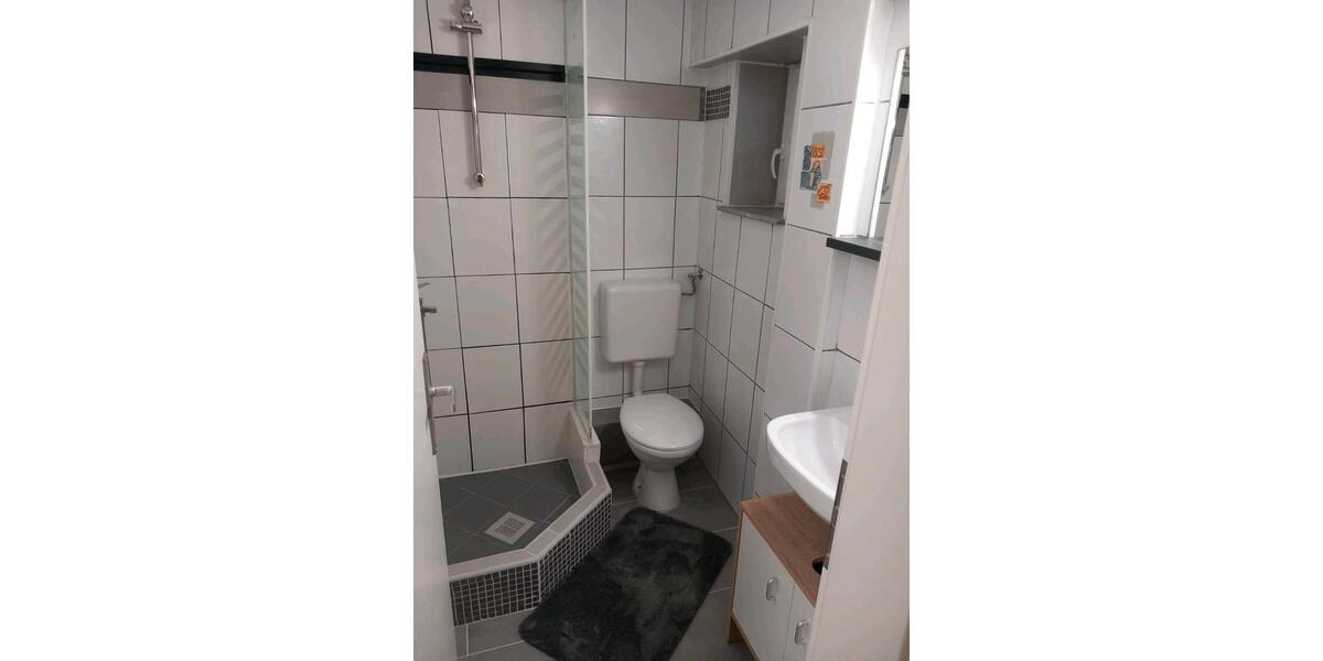 Etagenwohnung Rottenburg am Neckar - 1 Zimmer, 20 m&sup2;, 650&euro; | Angebot:25843631