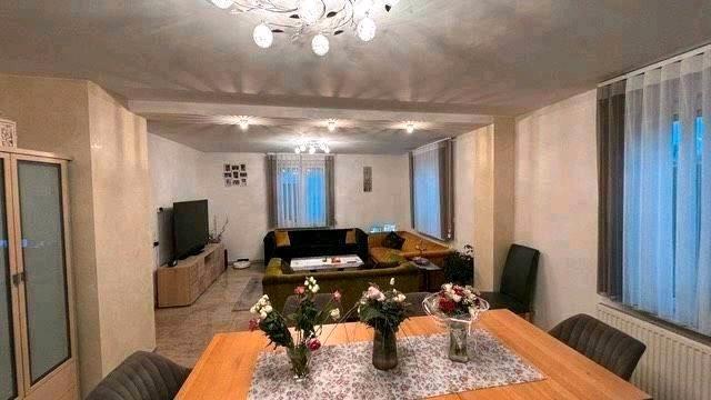 Einfamilienhaus Reutlingen Reutlingen-Betzingen - 5 Zimmer, 165 m&sup2;, 595.000&euro; | Angebot:27003677