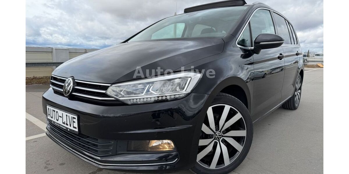 VW Touran 169.479 km 22.990 &euro; Böblingen/Stuttgart 71034