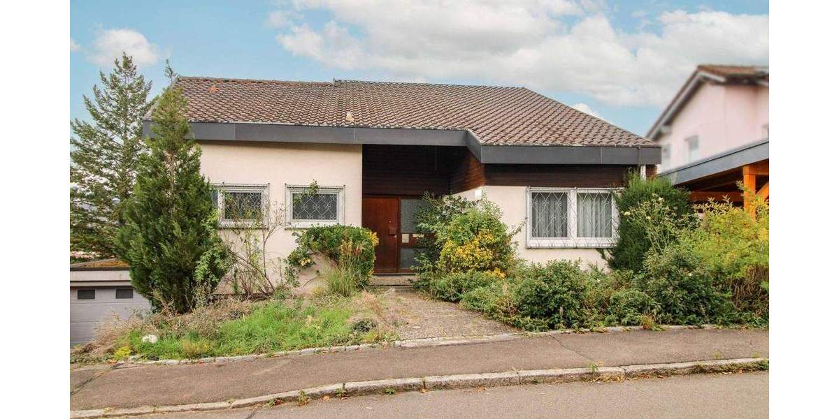 Einfamilienhaus Pfullingen - 7 Zimmer, 229 m&sup2;, 649.000&euro; | Angebot:25837282