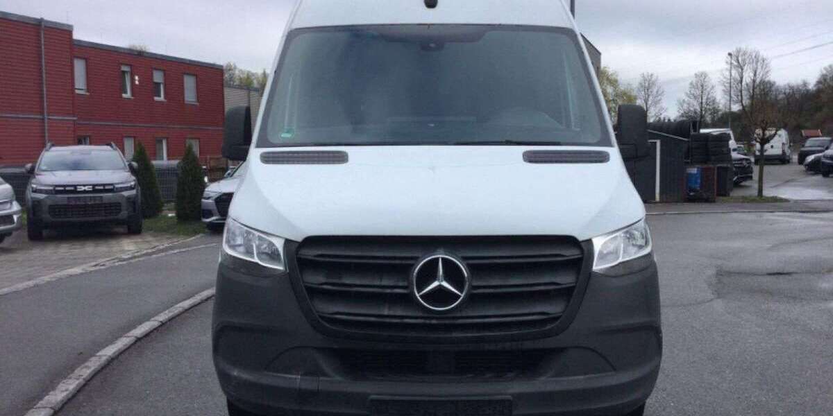 Mercedes-Benz Sprinter 142.500 km 14.900 &euro; Metzingen 72555