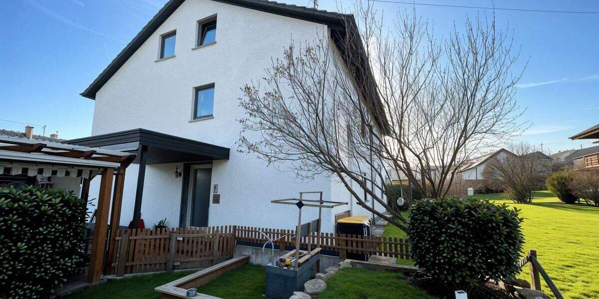 Etagenwohnung Reutlingen Ohmenhausen - 4 Zimmer, 113 m&sup2;, 420.000&euro; | Angebot:25779770