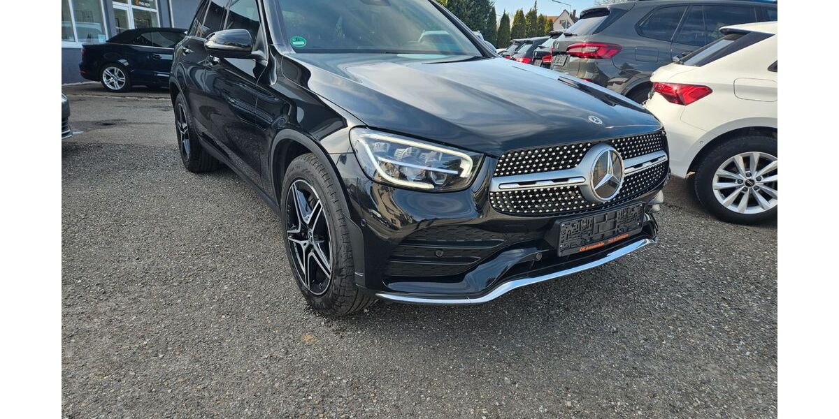 Mercedes-Benz GLC 300 161.200 km 27.900 &euro; Jettingen 71131