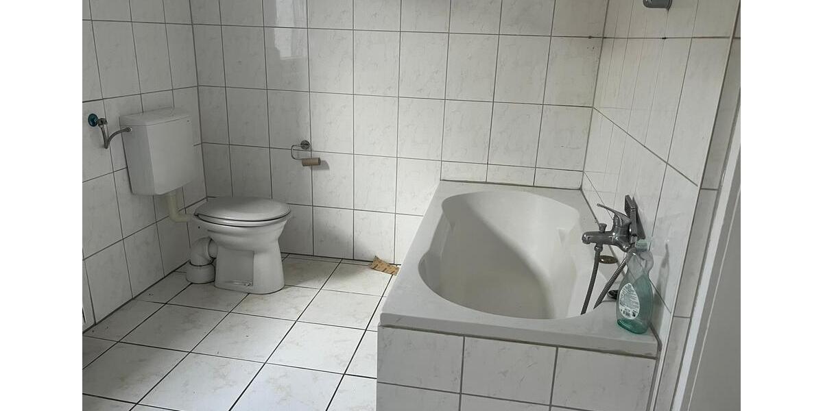 Doppelhaushälfte Reutlingen Altenburg - 7.5 Zimmer, 180 m&sup2;, 690.000&euro; | Angebot:27157500