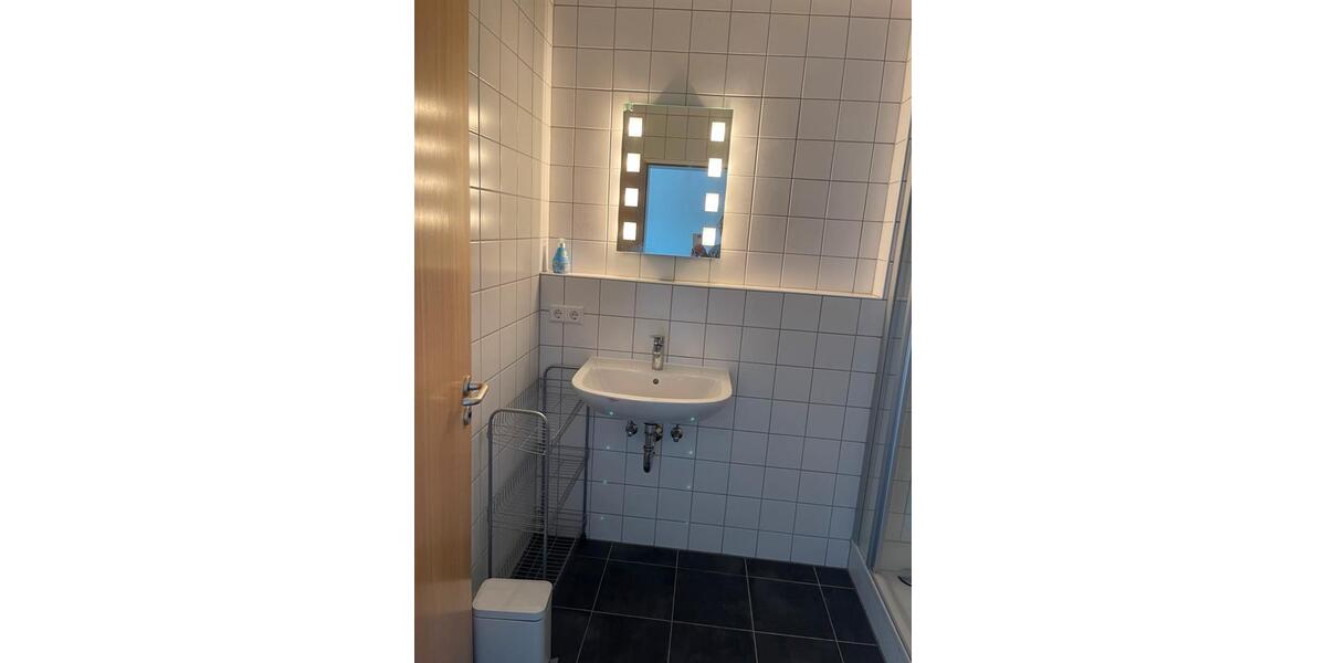Dachgeschoßwohnung Nürtingen - 1 Zimmer, 41 m&sup2;, 670&euro; | Angebot:25498367