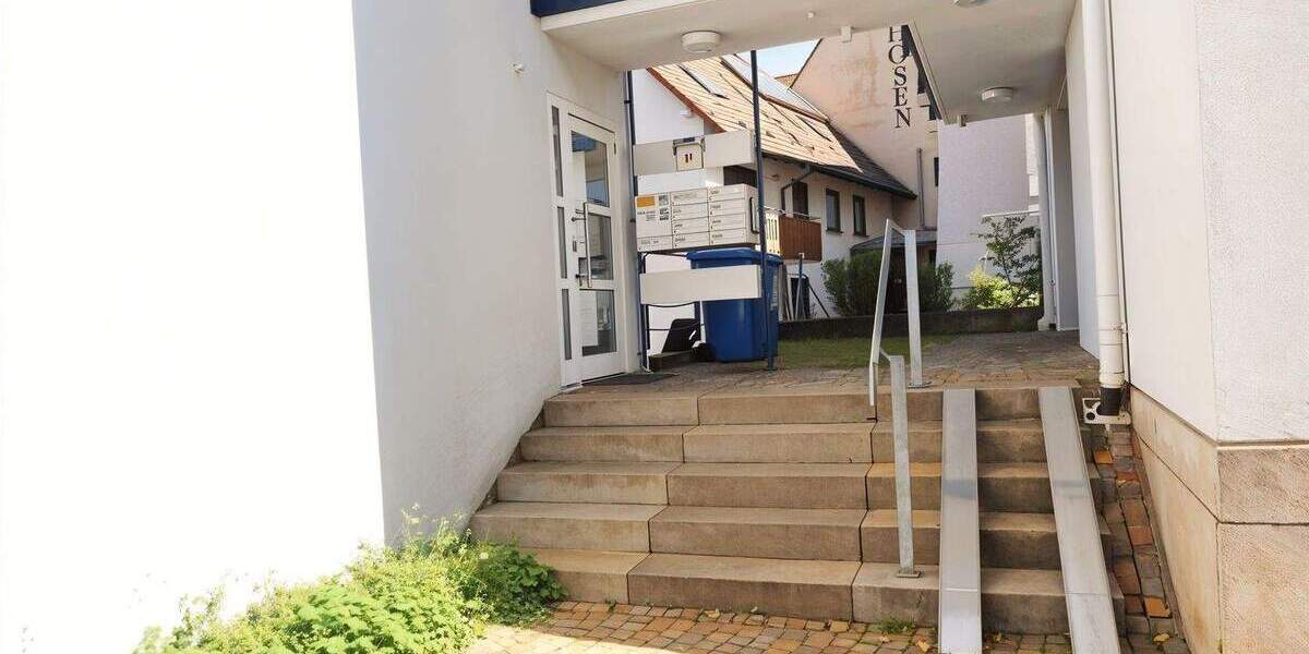 Etagenwohnung Hechingen - 4 Zimmer, 96 m&sup2;, 239.000&euro; | Angebot:25684933