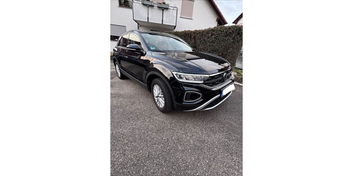 VW T-Roc 26.130 km 20.900 &euro; Dettingen 72581