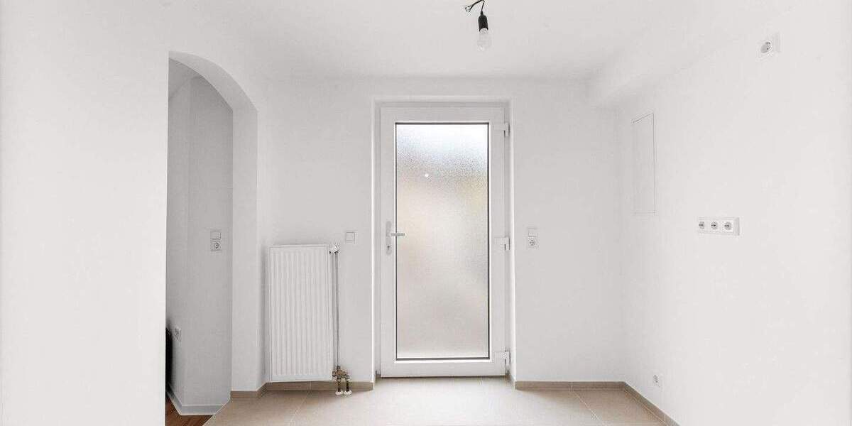 Etagenwohnung Stuttgart Süd - 2 Zimmer, 40 m&sup2;, 225.000&euro; | Angebot:25778398