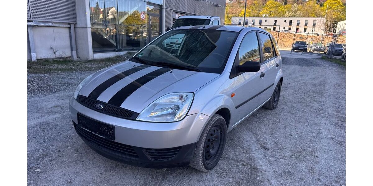 Ford Fiesta 106.345 km 2.250 &euro; Stuttgart 70376