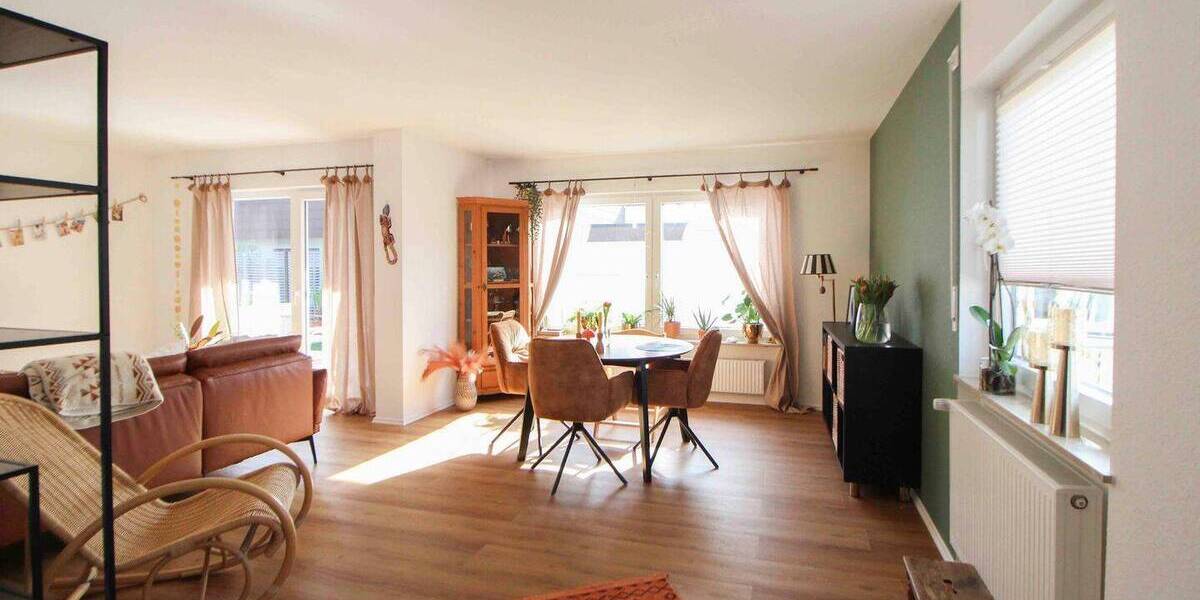 Mehrfamilienhaus, Wohnhaus Wolfschlugen - 5 Zimmer, 160 m&sup2;, 779.000&euro; | Angebot:25984991
