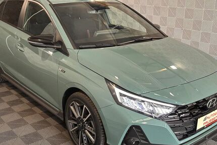 Hyundai i20 39.891 km 17.950 &euro; Horb am Neckar 72160