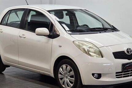 Toyota Yaris 162.053 km 3.490 &euro; Hechingen 72379