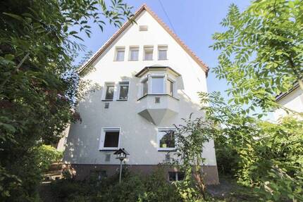 Haus Stuttgart Botnang - 9 Zimmer, 204 m&sup2;, 980.000&euro; | Angebot:26418214