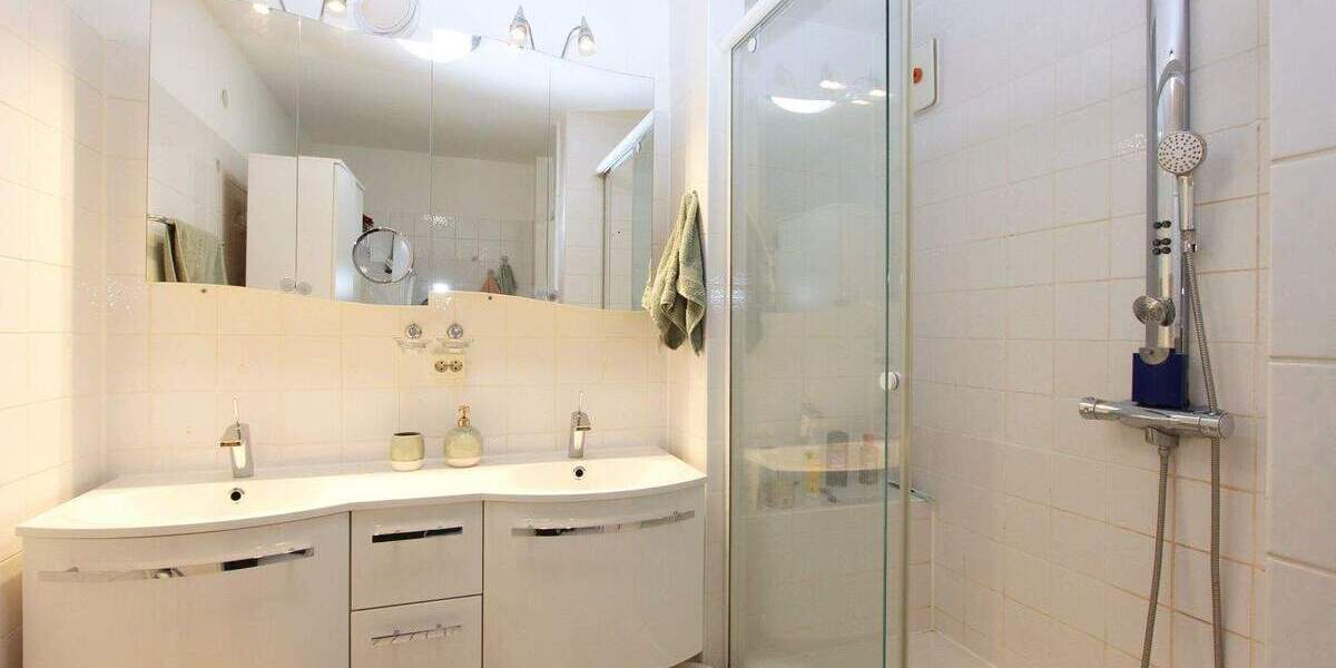 Etagenwohnung Sindelfingen Nord - 3 Zimmer, 88 m&sup2;, 267.000&euro; | Angebot:25685647