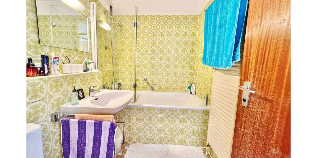 Etagenwohnung Stuttgart Degerloch - 3 Zimmer, 73 m&sup2;, 298.000&euro; | Angebot:25749369