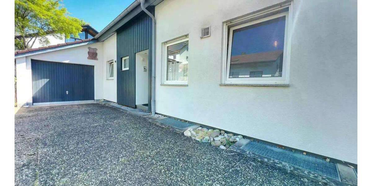 Einfamilienhaus Nagold Iselshausen - 8 Zimmer, 271 m&sup2;, 565.000&euro; | Angebot:24688309