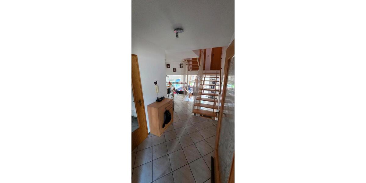 Reihenhaus Bad Urach - 5 Zimmer, 120 m&sup2;, 359.000&euro; | Angebot:27254479