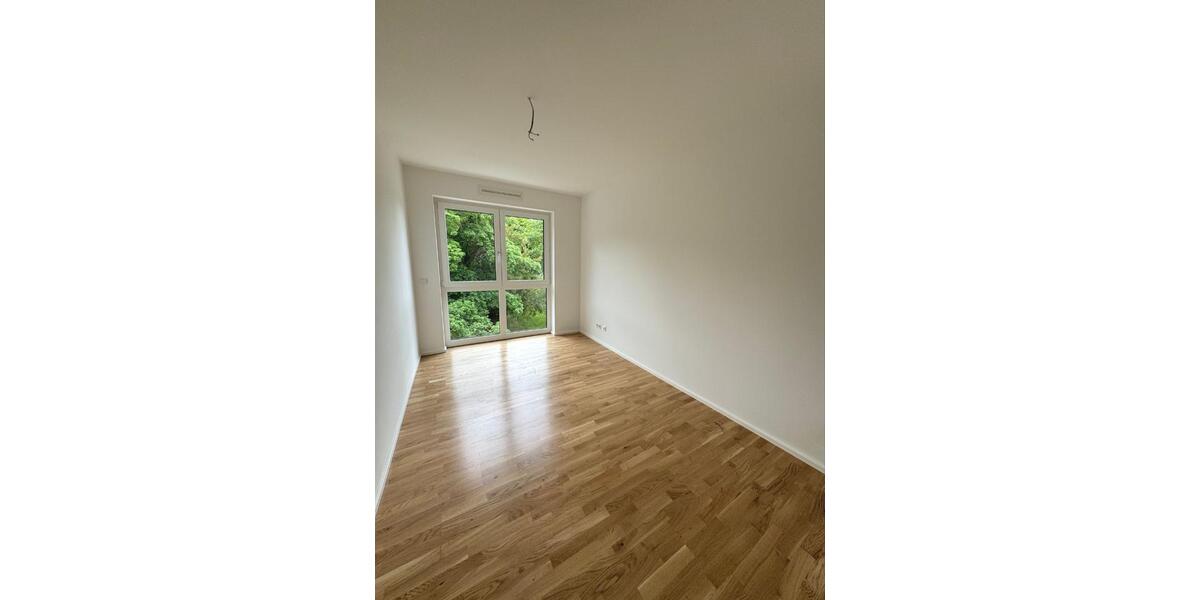 Etagenwohnung Nürtingen - 3 Zimmer, 88 m&sup2;, 1.380&euro; | Angebot:25972051