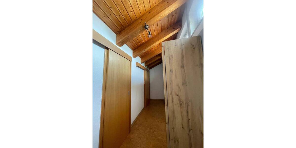 Etagenwohnung Dettenhausen - 2 Zimmer, 75 m&sup2;, 850&euro; | Angebot:26569835