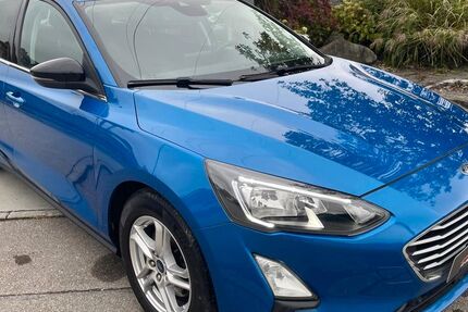 Ford Focus 148.438 km 12.200 &euro; Reutlingen 72770