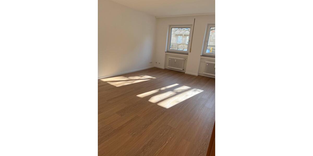 Erdgeschoßwohnung Stuttgart Stuttgart-West - 3 Zimmer, 77 m&sup2;, 1.400&euro; | Angebot:25408335