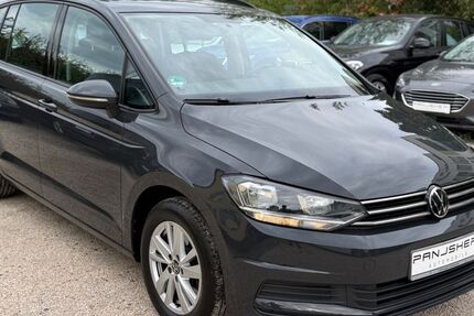 VW Touran 111.000 km 17.999 &euro; Stuttgart-Möhringen 70567