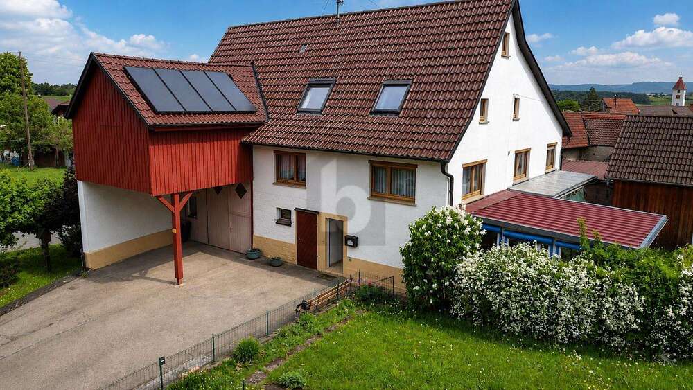 Einfamilienhaus Hechingen - 8 Zimmer, 150 m&sup2;, 350.000&euro; | Angebot:26556081