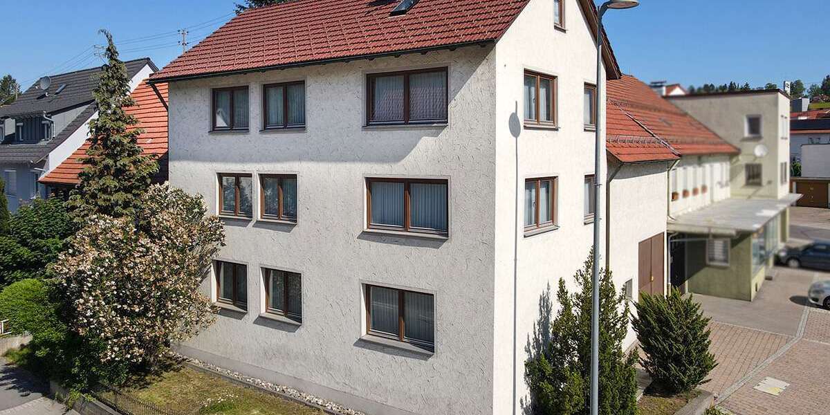 Einfamilienhaus Burladingen - 7 Zimmer, 194 m&sup2;, 198.000&euro; | Angebot:27103404