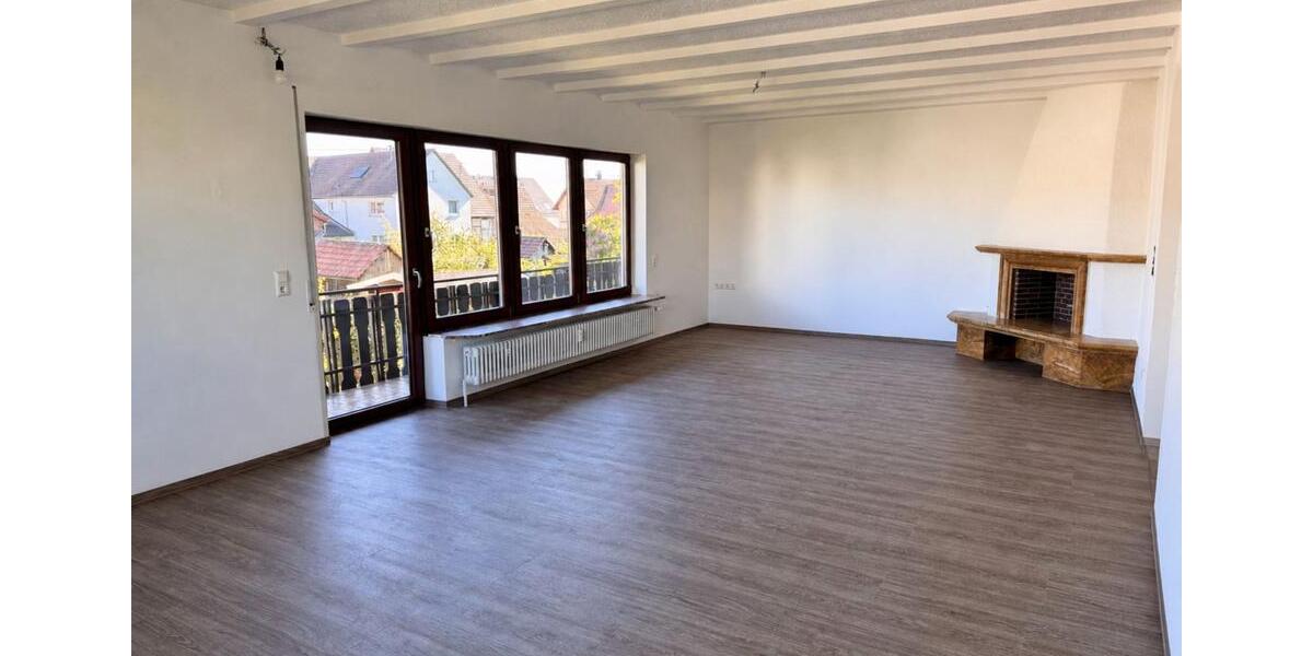 Etagenwohnung Pliezhausen - 4 Zimmer, 109 m&sup2;, 1.380&euro; | Angebot:26423371
