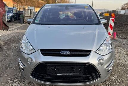Ford S-Max 60.000 km 8.350 &euro; Stuttgart 70376