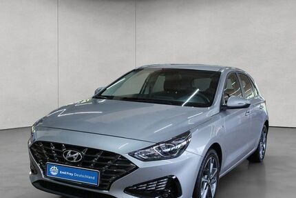 Hyundai i30 72.894 km 14.590 &euro; Reutlingen 72762